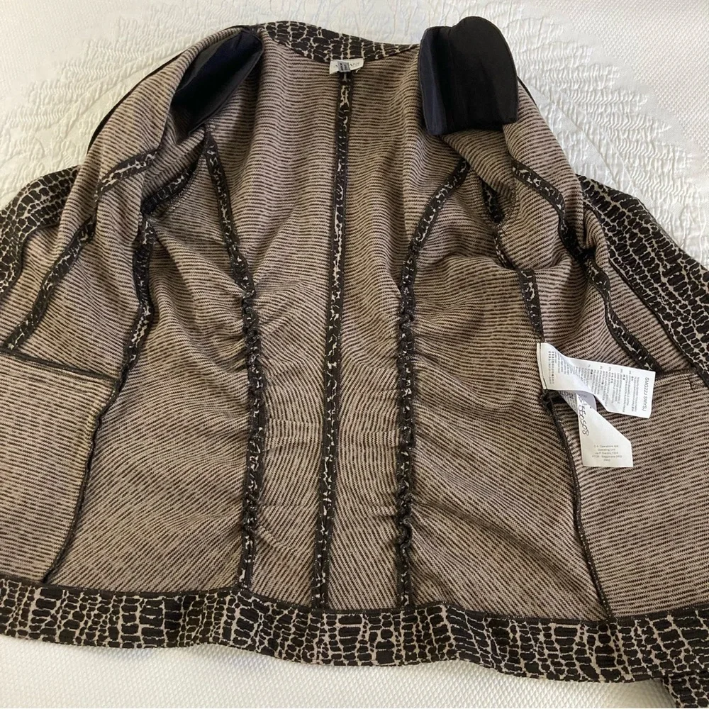 Armani Collezioni animal print one button blazer stretch knit fabric fitted 6